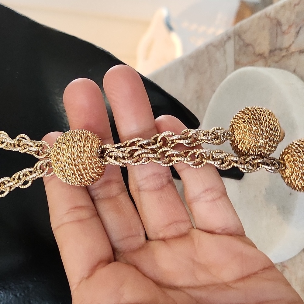 TRIFARI VINTAGE NECKLACE - Picture 3 of 5